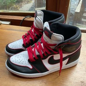 Jordan 1 - Bloodline - Size 10.5
